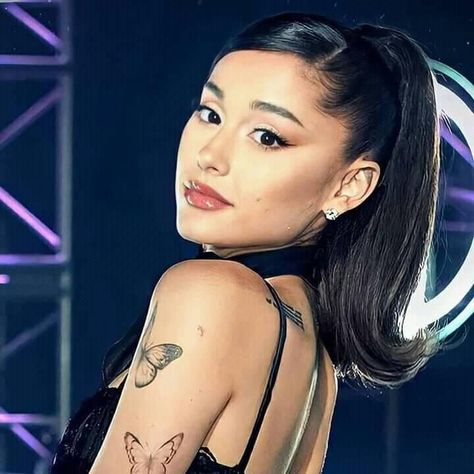 Ariana Grande Butterfly Tattoo, Ariana Grande Butterfly, Ariana Grande The Voice, Butterfly Tattoo, Ariana Grande, The Voice