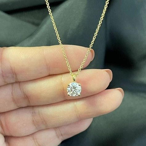 Elevate your style with our stunning 14K gold plated simulated diamond and sapphire pendants! Perfect for weddings, anniversaries, and more. 💎✨ #SimulatedDiamond #SimulatedSapphire #14KGoldPlated #Necklace #Pendant White Stone Pendant Gold, Gold Necklace Price, Fancy Necklace, 18k Gold Necklace, Gold Pendant Jewelry, Moissanite Necklace, Wedding Jewellery Necklace, Gift Message, Dream Jewelry