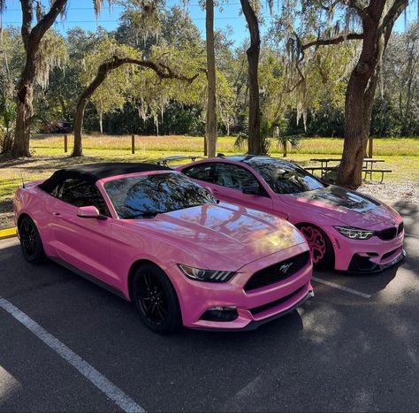 Pink Mustang Wallpaper Iphone, Black And Pink Mustang, Outlander Car, Pink Convertible Mustang, Pink Convertible Car Aesthetic, Pink Chevy, Pink Vintage Mustang, Pink Bmw, Pink Car Interior