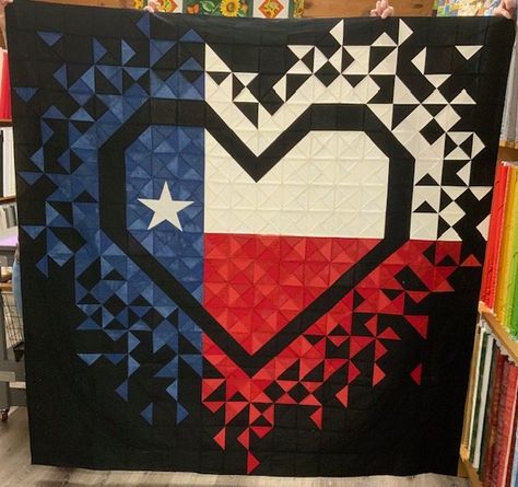 Texas Exploding Heart Kit Exploding Heart Quilt Pattern, Exploding Heart Quilt, Texas Quilts, Texas Quilt, Heart Quilts, Free Macrame Patterns, Heart Quilt Pattern, Two Color Quilts, Quilting Designs Patterns