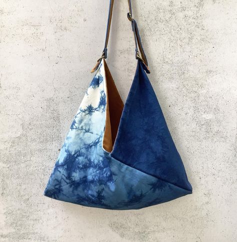 For Everyday Errands: Lava Living Marbled Indigo Shibori Bento Bag Honey Sourdough, Business Design Ideas, Batik Patterns, Weaving Fabric, Fresh Beets, Origami Bag, Bento Bag, Boro Sashiko, Bento Bags