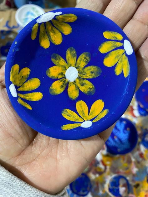 Aesthetic Diya Paintings, Diya Colouring, Daisy Watercolor, Diwali 2024, Diwali Ideas, Diya Designs, Diya Decoration Ideas, Warli Painting, Canapes Recipes