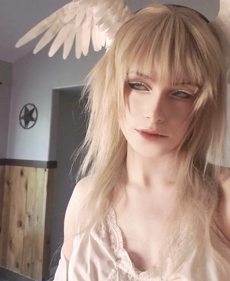 Angel Wings On Head, Seraphim Cosplay, Ryo Cosplay, Angel Devil Cosplay, Ryo Devilman, Angel Cosplay, Ryo Asuka, Angelic Beauty, Blonde Cosplay