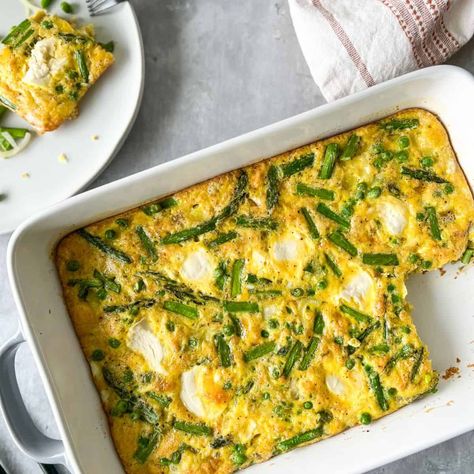 Easy Dairy-free Frittata With Spring Veggies- Paleo, Gluten-free Spring Frittata, Dairy Free Frittata, Spring Veggies, Seasonal Vegetables, Frittata Recipe, Dairy Free Yogurt, Frittata Recipes, Cooked Veggies, Light Dinner