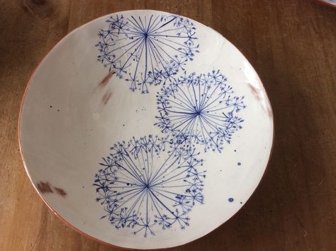 Dandelion Pottery Painting, Dandelion Pottery, Diy Pottery Painting, Pottery Painting Designs, Pottery Handbuilding, Pottery Glazes, Pottery Crafts, Pottery Classes, Diy Pottery