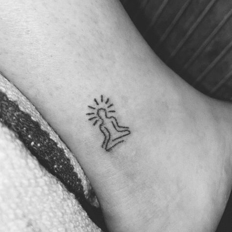 Grounding Tattoo Symbols, Buddism Tattoo Ideas, Think Tattoo, Hippie Tattoo, Funky Tattoos, Stick N Poke Tattoo, Sharpie Tattoos, Beach Tattoo, Witch Tattoo