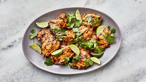 Welcome to your newest go-to summer marinade, featuring some spicy sambal, brown sugar and coconut milk to balance out the heat, and lots of fresh ginger and lime juice. Bon Appetit Recipes, Chicken Recipe Air Fryer, Braised Chicken Breast, Summer Squash Recipes, Grilled Chicken Recipe, Recipe Air Fryer, Hot Spices, Grilled Chicken Thighs, Fried Chicken Breast