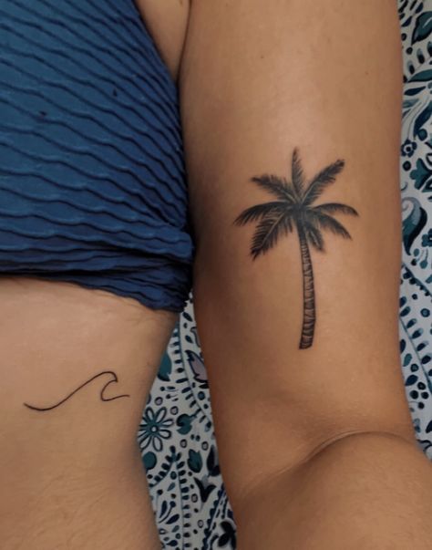 Palm Tree Wave Tattoo, Wave Palm Tree Tattoo, Tattoo Ocean Theme, Palm Tree Tattoo Design, Tree Thigh Tattoo, Themed Tattoos, Wave Tattoo, Tree Tattoo Designs, Palm Tree Tattoo