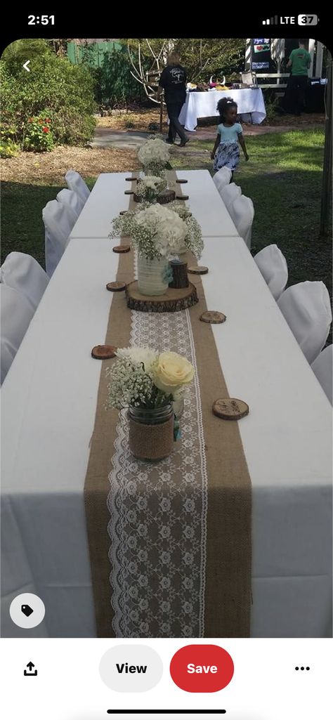 Rustic Simple Wedding, Burlap Wedding Table, Simple Wedding Table, Burlap Wedding Decorations, Burlap Runner, First Communion Decorations, Communion Decorations, Deco Champetre, White Hydrangeas