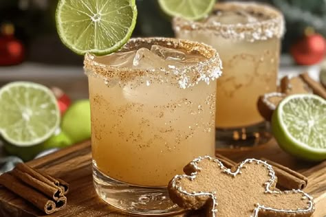 Try this Gingerbread Margarita recipe for a holiday twist on the classic! Warm gingerbread spices meet zesty lime in this festive cocktail. Ginger Margarita Recipe, Gingerbread Margarita, Grinch Margarita, Holiday Margaritas, Christmas Margarita, Gingerbread Syrup, Orange Liqueur, Grinch Party, Candied Ginger