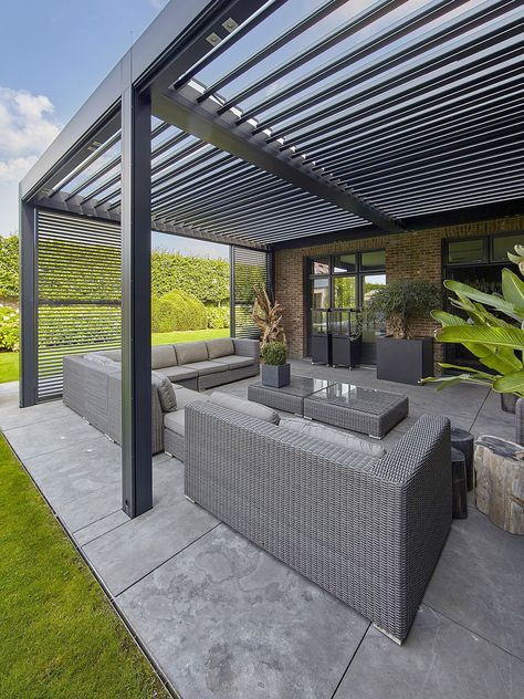 Bioclimatic Pergola, Easy Patio, Butterfly Garden Design, Modern Patio Design, Wood Pergola, Aluminum Pergola, Wooden Pergola, Backyard Pergola, Pergola Kits