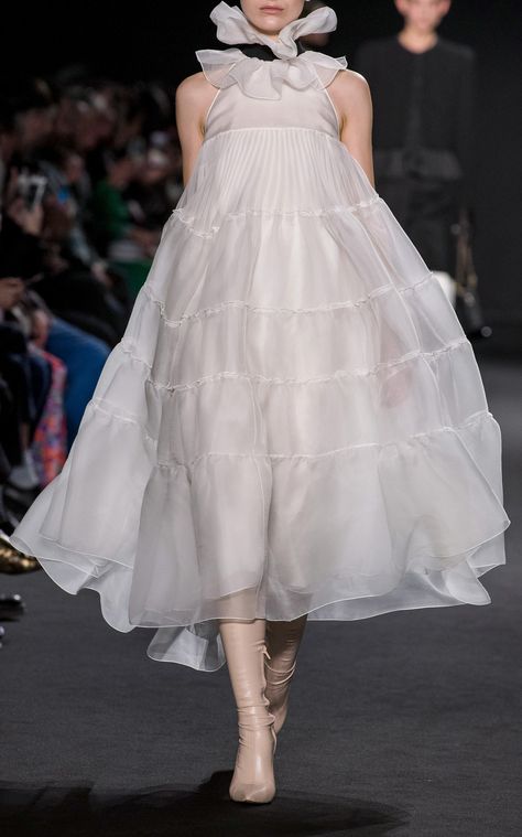 SILK ORGANZA / The Anti-Bride      Tiered Silk-Organza Halter Gown Moda Operandi Dress, Anti Bride, Organza Gowns, Cecilie Bahnsen, Halter Gown, Tent Dress, Runway Dresses, Designer Dresses Indian, Silk Organza