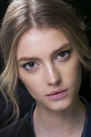 Beautiful Martiniqui-Swedish Faces - Sigrid Agren list Soft Summer Makeup, Sigrid Agren, 2014 Pictures, Dolce And Gabbana Runway, Runway Beauty, Backstage Runway, Western Women, Milan Fashion Weeks, Runway Pictures