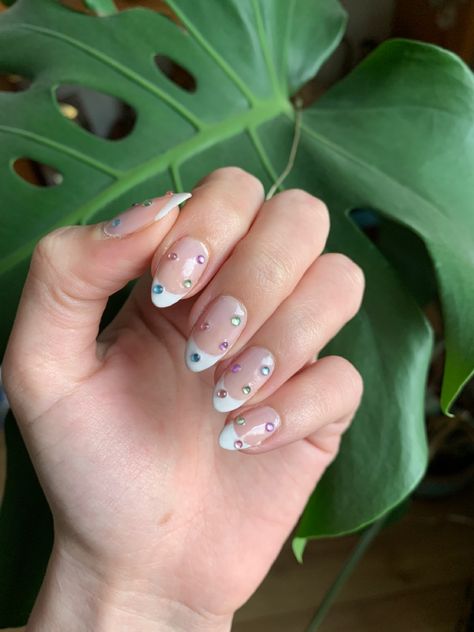 French Nails With Gems, Nails With Gems, French Tip Nails, French Nails, Nail Tips, Stylish Nails, Nail Ideas, Nail Inspo, Nail Art