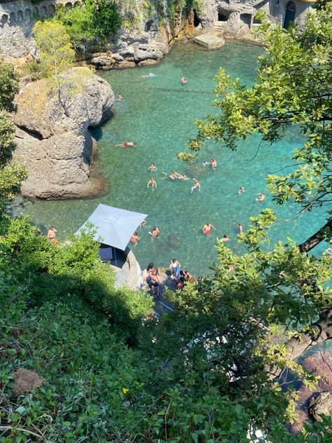 #italy #amalficoast #portofino #summer Portofino Italy Aesthetic, Portofino Aesthetic, Portofino Beach, Portofino Italy Photography, Portofino Italy Beach, Italy Portofino, Italy Southern Coast, Italy Ocean Aesthetic, Mediterranean Aesthetic