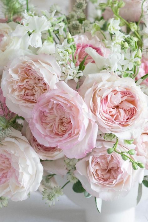 Austin Roses Bouquet, David Austin Roses Bouquet, Wedding Rose Bouquet, David Austin Wedding, Soft Era, Urn Arrangements, Cottage Pink, Edible Gold Leaf, Beautiful Summer Wallpaper