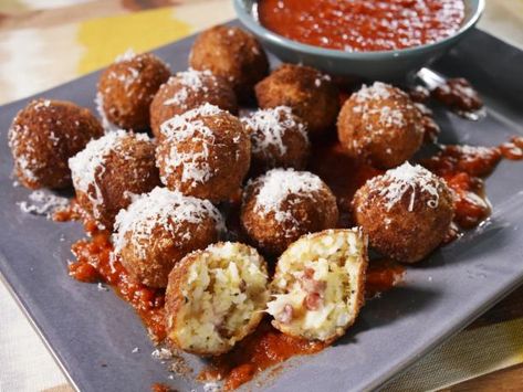 Arancini Recipe, Jeff Mauro, The Kitchen Food Network, Geoffrey Zakarian, Sunny Anderson, Sour Cream Dip, Cream Dip, Mozzarella Recipes, Garlic Noodles