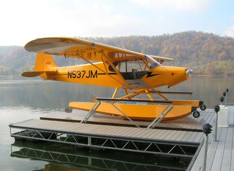 Piper Cub vintage float plane Bush Flying, J3 Cub, Plane Float, Piper Cub, Sea Planes, Piper Aircraft, Bush Pilot, Bush Plane, Sea Plane