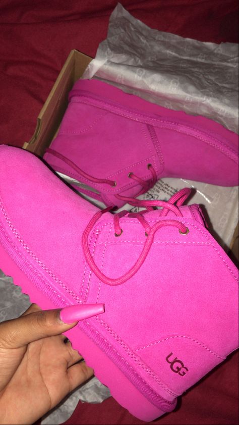 Pink neumel boots Clear Ugg Outfit, Ugg Boots For Women, Hot Pink Tasman Uggs Outfit, Pink Uggs Aesthetic, Pink Ugh Outfits, Pink Ugg Neumel Outfit, Pink Timbs Outfits, Pink Ugg Boots Outfit, Pink Tasman Uggs