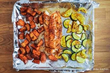 One Pan Blackened Cod, Sweet Potatoes, and Zucchini Sweet Potatoes And Zucchini, Blackened Cod, Macros Diet Recipes, Potatoes And Zucchini, Vegetarian Fajitas, Cod Dishes, Roasted Cod, Slender Kitchen, Macros Diet