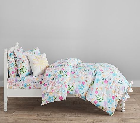 Naomi Floral Bedding Look | Pottery Barn Kids Bedding Toddler, Floral Bedding, Bright Patterns, Gifts Baby, Baby Furniture, Baby Registry, Kids Bedding, Pottery Barn Kids, Flat Sheets