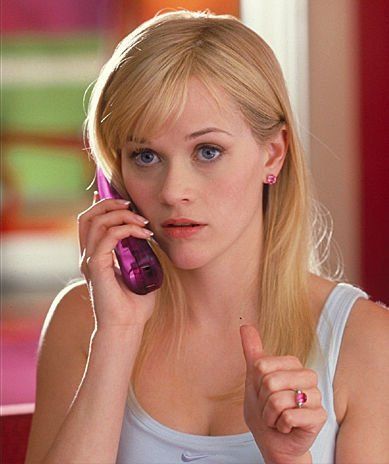 Elle Woods (Reese Witherspoon) ~ Legally Blonde 2: Red, White & Blonde (2003) ~ Movie Stills Elle Woods Hair, Reese Witherspoon Legally Blonde, Legally Blonde 2, Mary Lynn Rajskub, Blonde Movie, Reese Witherspoon Style, Blonde Celebrities, Hooray For Hollywood, Elle Woods