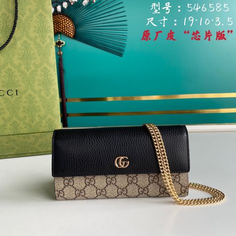 Luxury Clutch, Hot Bags, Gucci Marmont, Gucci Gg Marmont, Wallet Pouch, Gg Marmont, Trendy Tote, Gucci Wallet, Wallet Chain