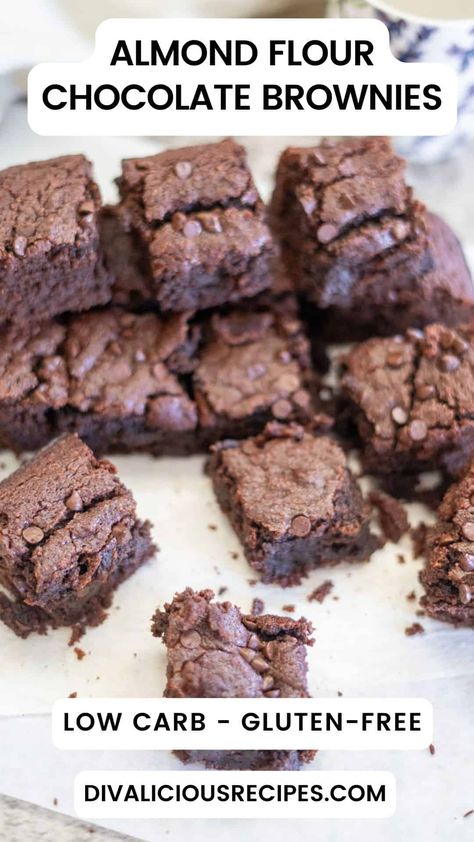 Almond Flour Chocolate Brownies Almond Flour Brownies Sugar Free, Almond Flour Desserts Easy, Keto Brownies Almond Flour, Hypoglycemic Diet, Cacao Powder Recipe, Almond Flour Desserts, Almond Flour Brownies, Gooey Chocolate Brownies, Sugar Free Brownies