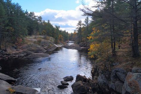 Canadian Shield, Ontario Parks, Kawartha Lakes, Black River, Peterborough, Queen Elizabeth Ii, Elizabeth Ii, Queen Elizabeth, Helicopter