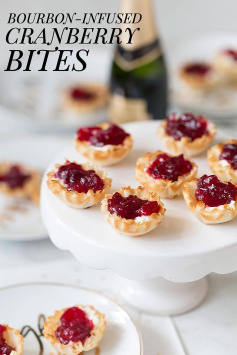 Bourbon-Infused Cranberry & Goat Cheese Bites Cranberry Chutney Recipe, Goat Cheese Bites, Cold Party Appetizers, Homemade French Onion Dip, Cranberry Bites, Cold Finger Foods, Phyllo Cups, Brie Bites, Light Appetizers