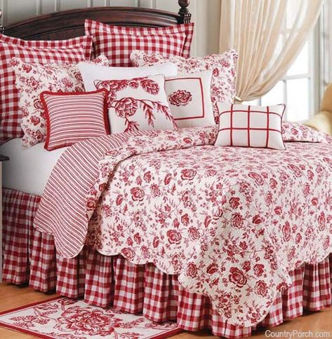 Toile Bedding, French Country Bedrooms, Dekorasi Kamar Tidur, Red Bedding, Shabby Chic Bedroom, Bedroom Red, Shabby Chic Bedrooms, Red Rooms, Red Decor