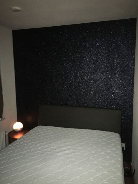 Sparkle Wall Paint, Black Glitter Wall, Sparkly Bedroom, Glitter Accent Wall, Stowe House, Glitter Room, Green Bedroom Walls, Glitter Paint For Walls, Bedroom Scene