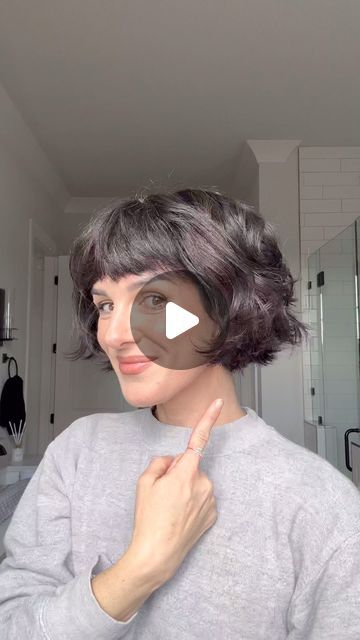 Short Bouncy Bob, Wavy Bob With Fringe Thick Hair, French Bob With Bangs Wavy Hair, Short Bob Wavy Hairstyles, Short Hair With Fringe Hairstyles, Wavy Bob Over 50, Short Curly Hair With Straight Bangs, How To Use Curling Iron Short Hair, Curling Iron Curls Short Hair