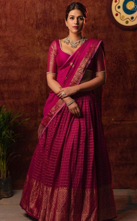 Langa Voni Half Saree, Kali Lehenga, Pink Half Sarees, Mehendi Dress, Silk Half Saree, Raw Silk Embroidery, Onam Outfits, Shraddha Das, Lehenga Choli Wedding