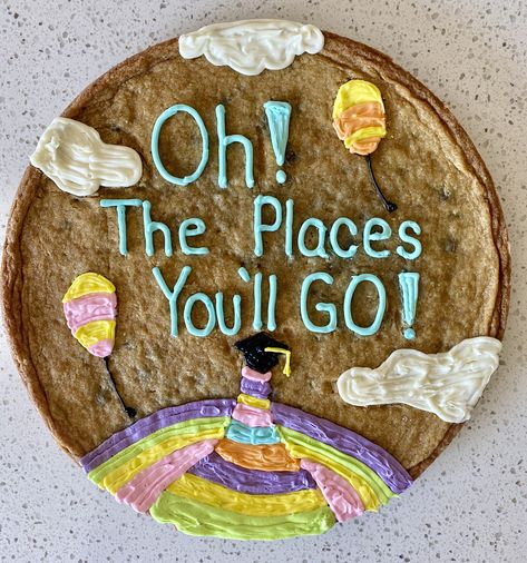 Cookie Cake Graduation Design, Grad Cookie Cake, Teacher Appreciation Cookie Cake, Cookie Cake Graduation, Graduation Cookie Cake Ideas, Back To School Cookie Cake, Graduation Cookie Cake, Homemade Cookie Cakes, Work Treats