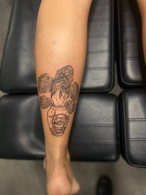 Upper Calf Tattoo Women, Womens Large Tattoos, Lower Leg Tattoo Placement, Womans Calf Tattoo, Tattoo Ideas Female Leg Calves, Side Of Calf Tattoos For Women, Back Leg Tattoos Women Calves, Leg Tattoos Women Calf, Tattoos For Women Calves