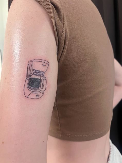 Mixer Tattoo, Espresso Machine Tattoo, Coffee Maker Tattoo, Coffee Grinder Tattoo, Cup Of Coffee Tattoo Minimalist, Coffee Pot Tattoo, Moka Pot Tattoo Minimalist, Moka Pot Tattoo, French Press Tattoo