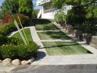 A Bit of Earth: Storm-water run off Grass Driveway, Permeable Driveway, Creeping Thyme, Permeable Pavers, Driveway Paving, Paver Walkway, Stone Driveway, Driveway Entrance, Driveway Design