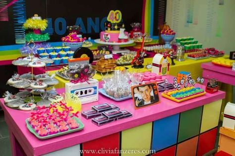 80s Birthday Party Ideas, 80s Party Foods, 80s Birthday Party, 80s Birthday, 80s Party Decorations, Birthday Cupcakes Decoration, 80s Birthday Parties, 1980s Party, Roller Skating Party