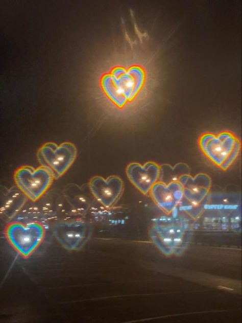 Heart Street Light Aesthetic, Hearts On Buildings Lights, Sweet Astethic, Cute Heart Pictures, Heart Lights Aesthetic, Heart Pfp Aesthetic, Smile Astethic, Astethic Pics, Love Astethic