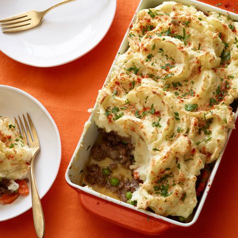 30 Minute Shepherd's Pie by Rachael Ray Shepards Pie Recipes, Best Shepards Pie, Shepards Pie Recipe, Rachel Ray Recipes, Shepherd's Pie Recipe, Shepards Pie, Rachael Ray Recipes, Confort Food, Shepherds Pie Recipe