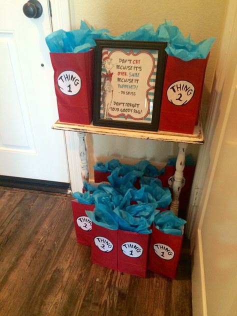 Dr Seuss Goodie Bag Ideas, The Lorax Art, Plant Life Cycles, Doctor Suess Birthday, Dr Seuss Party Ideas, Birthday Twins, Pete The Cats, Dr Seuss Birthday Party, Hat Birthday