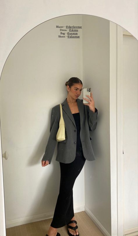 European Business Casual, Casual Dressing, Uni Outfits, Corporate Outfits, Mode Inspo, Blazer Outfits, Business Casual Outfits, Mode Inspiration, Looks Vintage