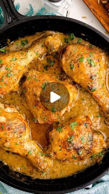 Yummy Potz on Instagram: "Smothered Quarter Chicken Legs  ✨Credit to: @createdtobebeautifulrae   Quick and easy way to get a flavorful baked chicken dish!!" Smothered Leg Quarter Recipes, Chicken Leg Ideas For Dinner, Chicken Leg Meals Dinners, Leg Quarters In Crockpot, Chicken Leg Quarter Recipes Oven, Chicken Leg Recipes Stove Top, Leg Quarters In Oven, Recipes For Chicken Legs, Chicken Quarters Recipes