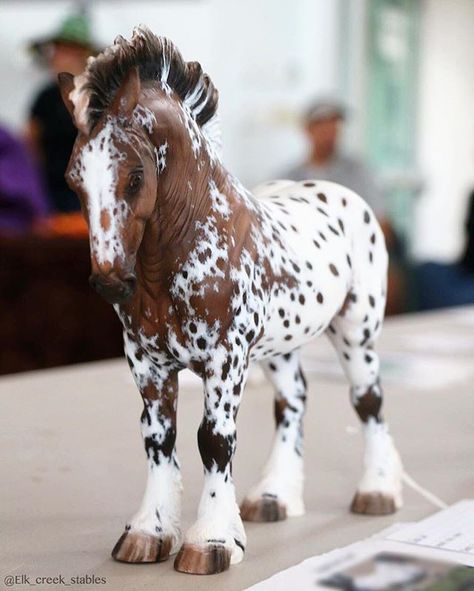 Mad Hatter Thunderbutt resin painted by Sherry Clayton Bryer Horses, Horse Show Clothes, Peter Stone, Breyer Horse, Barrel Racing Horses, Horse Inspiration, Appaloosa Horses, Painted Pony, Custom Horse