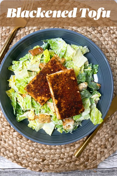 Tofu Recipes Baked, Blackened Tofu, Easy Vegetarian Dinner, Salad Pasta, Meat Substitutes, Vegetarian Dinners, Raw Vegan Recipes, Tofu Recipes, Easy Vegetarian