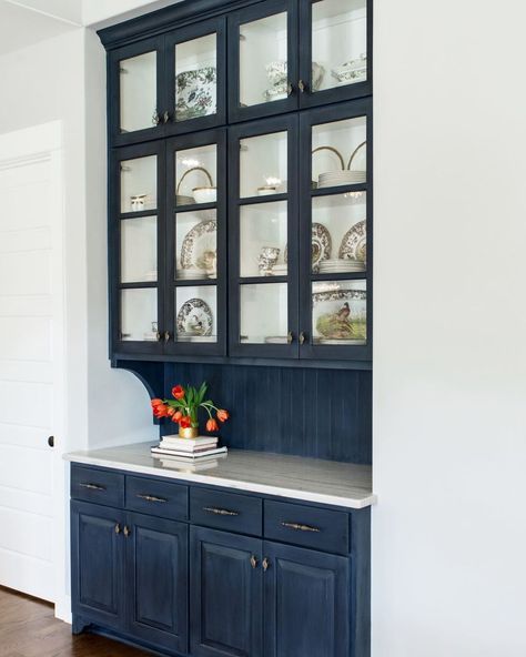 Paper Moon Painting on Instagram: “Love the design of these built-ins. We did the outer finish  in a dark muted blue with a black glaze. Love the contrast with the white…” Built In Hutch Dining Room, Built In Kitchen Hutch, Glazed Cabinets, Kitchen Built Ins, Dining Room Built Ins, Dining Room Built In, Built In China Cabinet, Built In Buffet, Built In Hutch