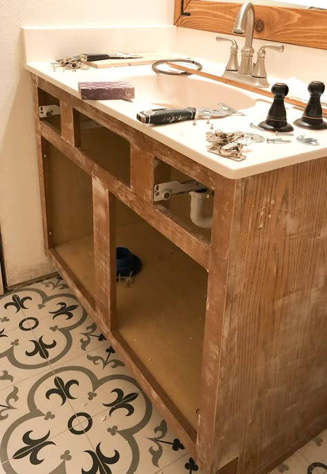 Dark Bathroom Vanity, Built In Bathroom Vanity, Refinished Vanity, Bathroom Ideas Guest, Bathroom Vanity Redo, Bathroom Cabinet Makeover, Half Bathroom Ideas, Painted Vanity Bathroom, Casa Hobbit