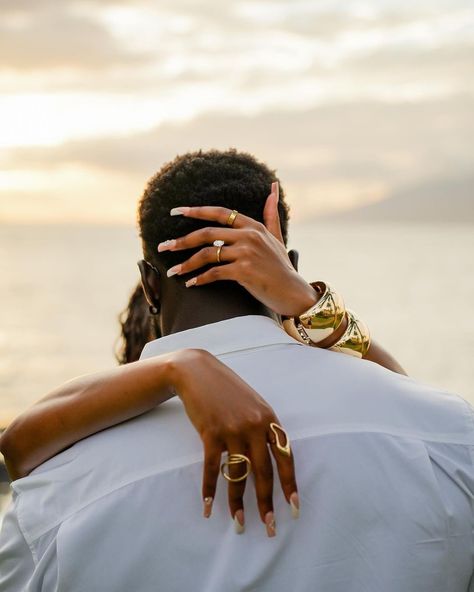 Love is in the air! 💍✨ Congratulations to the happy couple! Here’s to a lifetime of love, laughter, and endless adventures. 🥂❤️ credit: @joyceedlyn #Engaged #BrideToBe #LoveStory #EngagementMoments #JoyAndLove Back To Back Pose Couple, Props For Engagement Photos, Fall Couples Photoshoot Black People, Beach Engagement Photoshoot Black Couple, Engagement Vision Board Pictures, Mixed Race Engagement Photos, Black Love Engagement Pictures, Athens Couple Photos, Engagement Photoshoot Studio Ideas