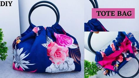 This is a guide on how to make a ring handle bag. Learn how to rock the ring handle bag trend with this quick and simple sewing tutorial. Alice In Wonderland Blue, Ring Handle Bag, Tote Bag Diy, Simple Sewing Tutorial, Helpful Hacks, Sewing Machine Thread, Diy Ring, Blue And White Fabric, Diy Bags Patterns